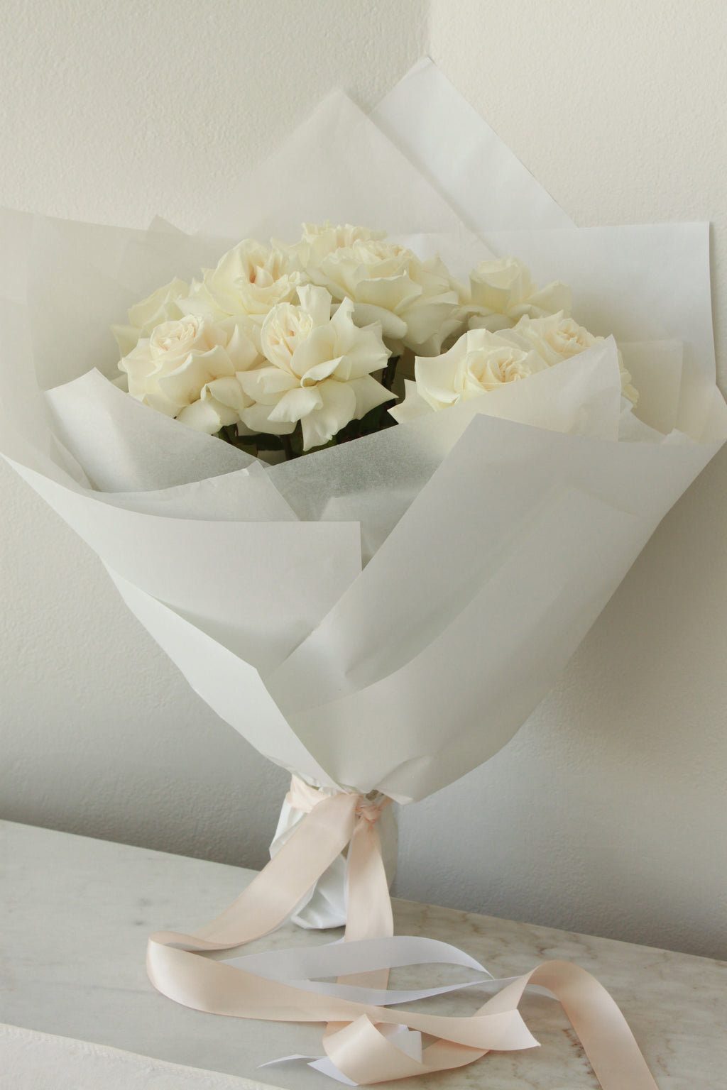 White/Champagne Columbian Roses