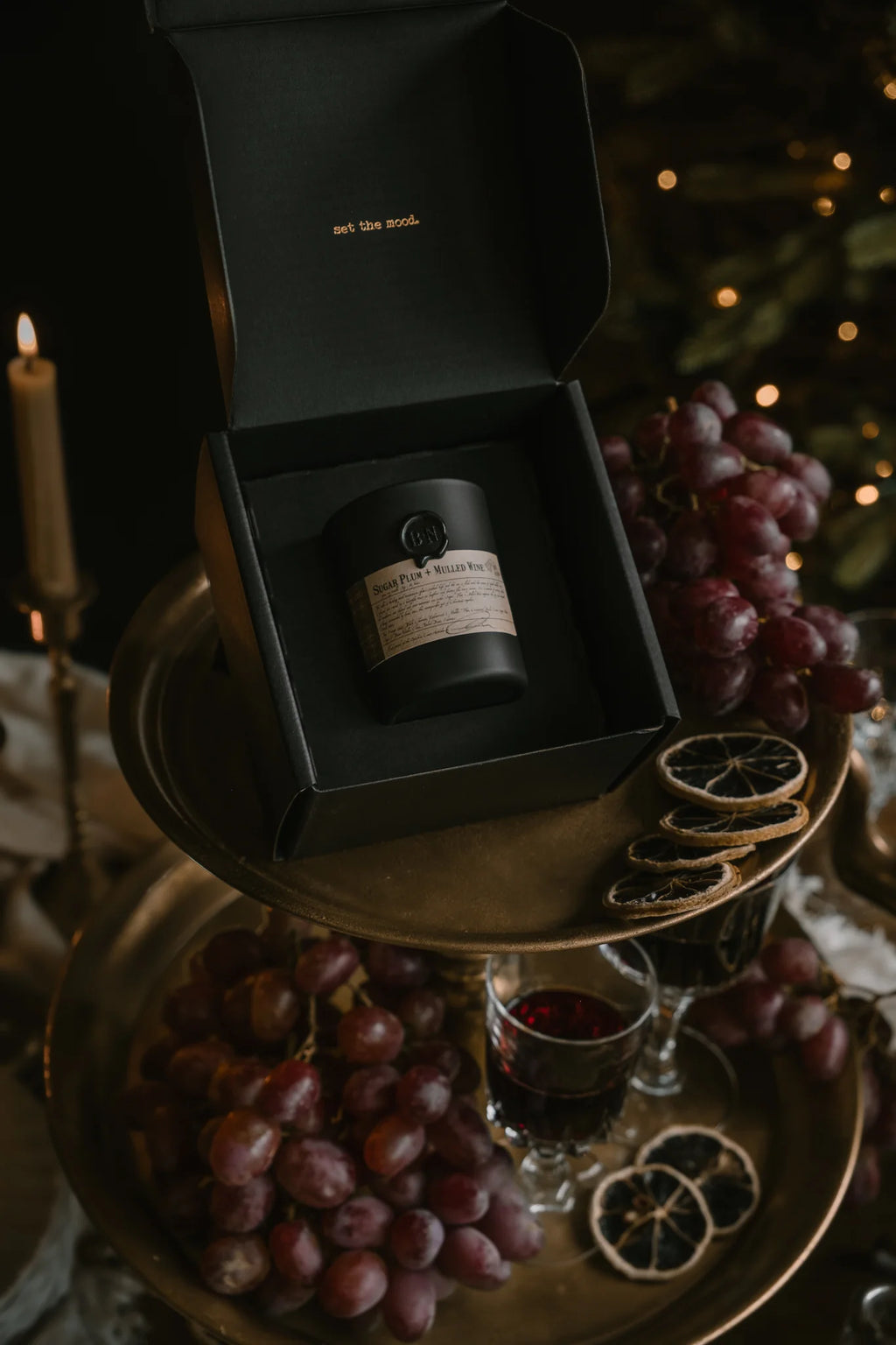 Sugar Plum + Mulled Wine Candle 330g