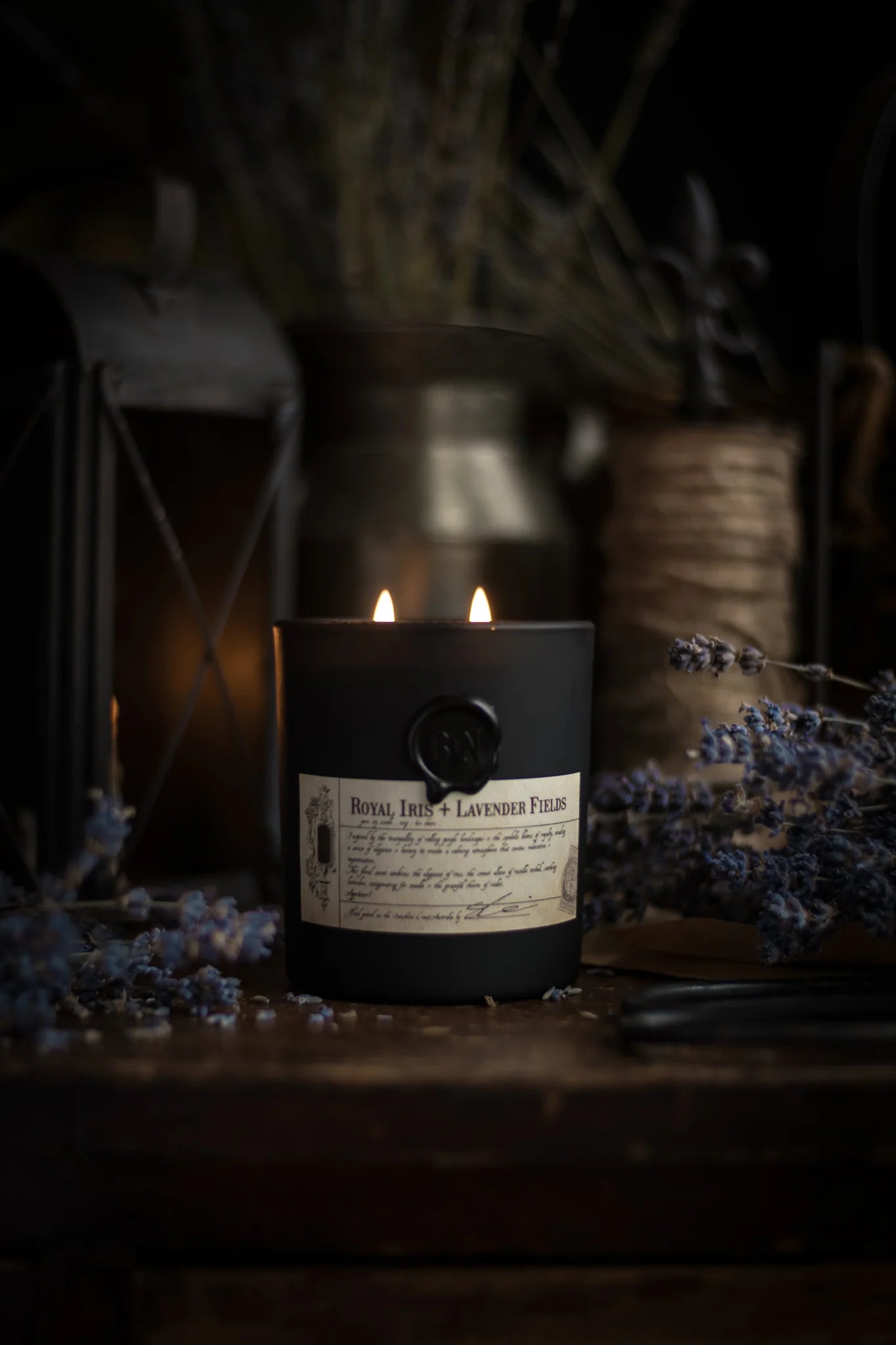 Royal Iris + Lavender Fields Candle 330g